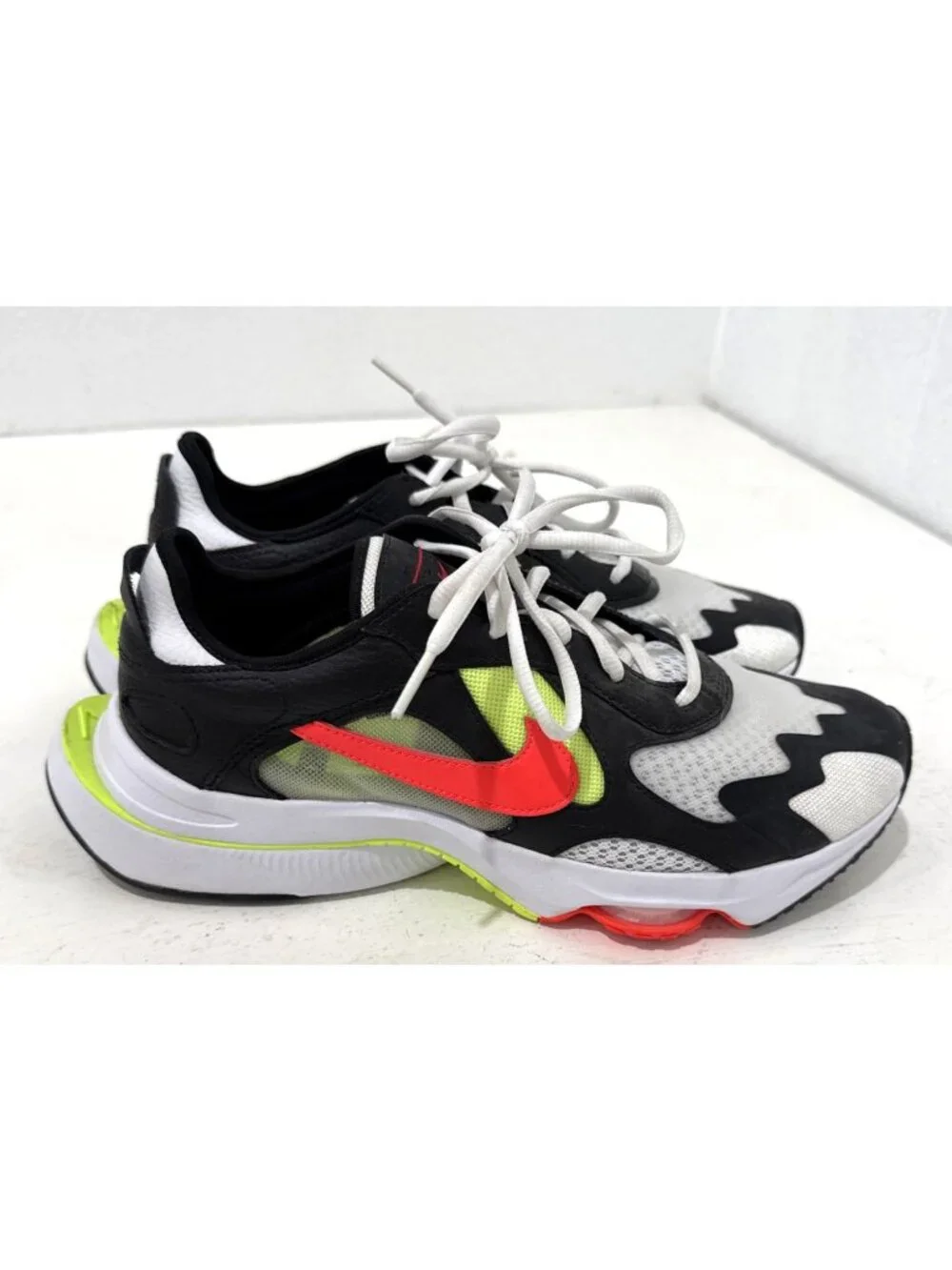 Nike Air Zoom Division Black Crimson Volt US Running CK2946 001 Womens Size 8.5